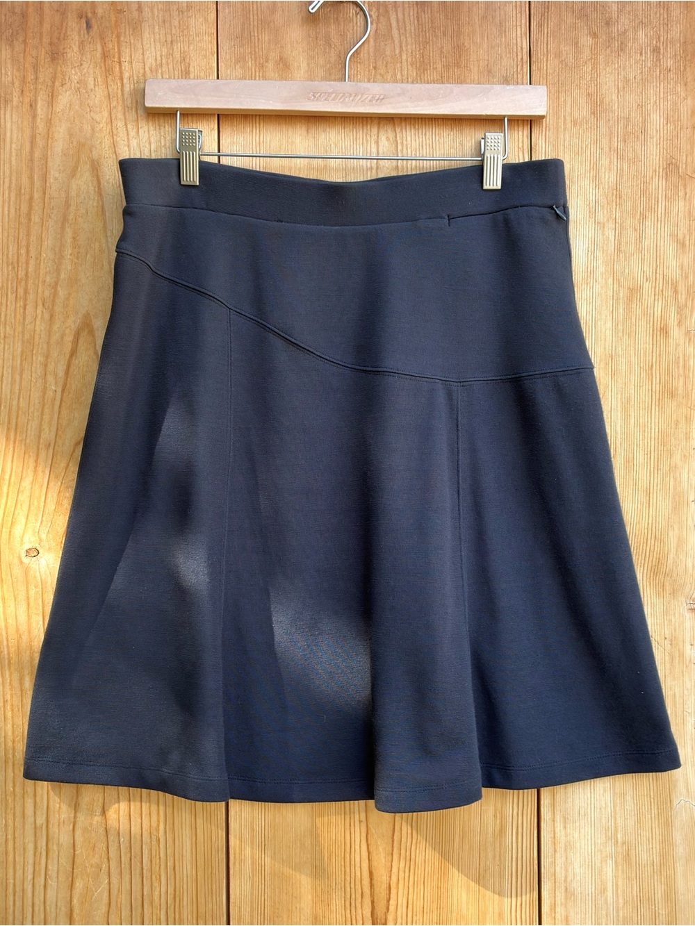 REI Charcoal Knit Skirt Sz Medium